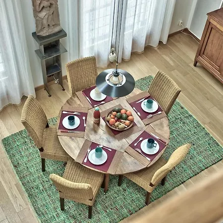 Apartment Dombasle Tour Eiffel - Welkeys *