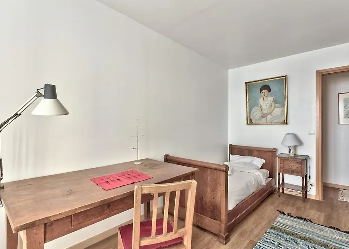 Dombasle Tour Eiffel - 3 Etoiles - Welkeys * Paris